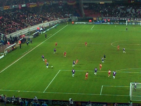 2000/01 Şampiyonlar Ligi sezonunda PSG–Galatasaray maçı, Parc des Princes