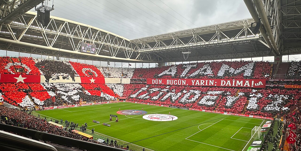 Galatasaray–Samsunspor · 10 Kasım koreografisi — 2024 tarihli arşiv fotoğrafı
